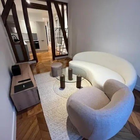 Apartment Typical From Saint Germain